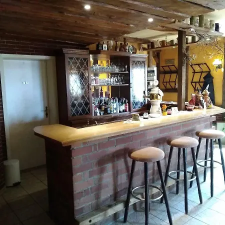 Und Zur Scheune Pensionat *